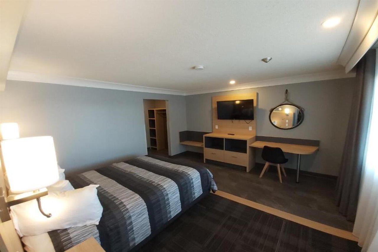 Americana Waterpark & 3* Niagara Falls