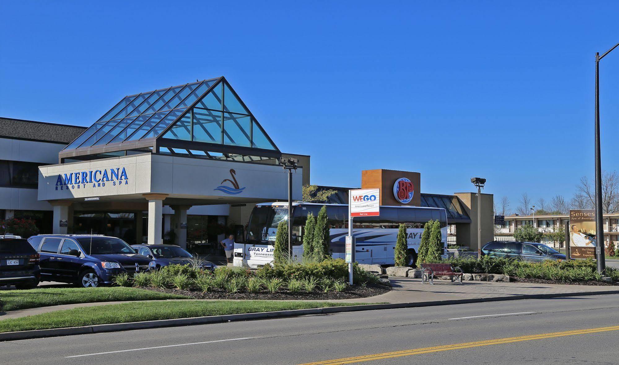 Americana Waterpark & Resort Niagara Falls